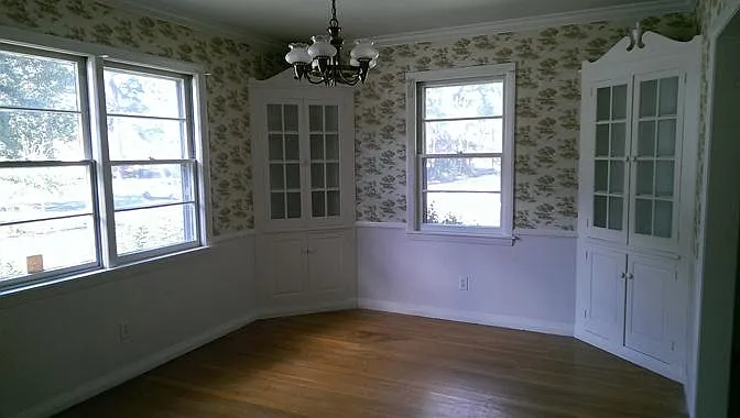 3 bed, 2.5 bath, 2100 sqft, $2,600 — Photo 3