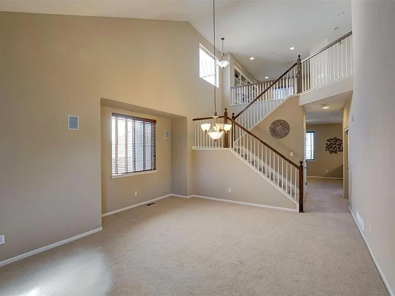 24623 E Hoover Pl — Photo 3