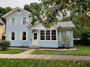 309 East St, Three Rivers, MI 49093