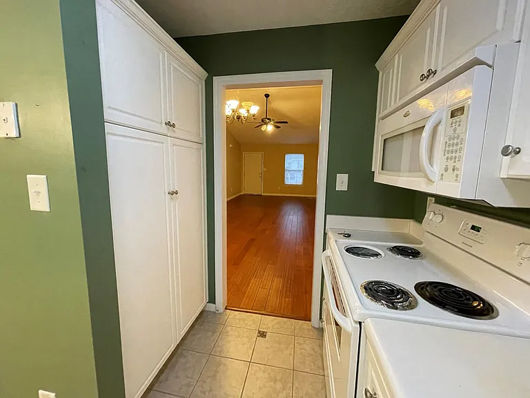 121 Brandimere Dr — Photo 5
