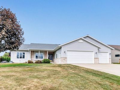 1209 E Ridlington Ave, Shawano, WI, 54166