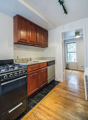 Rented by City Connections Realty | media 26