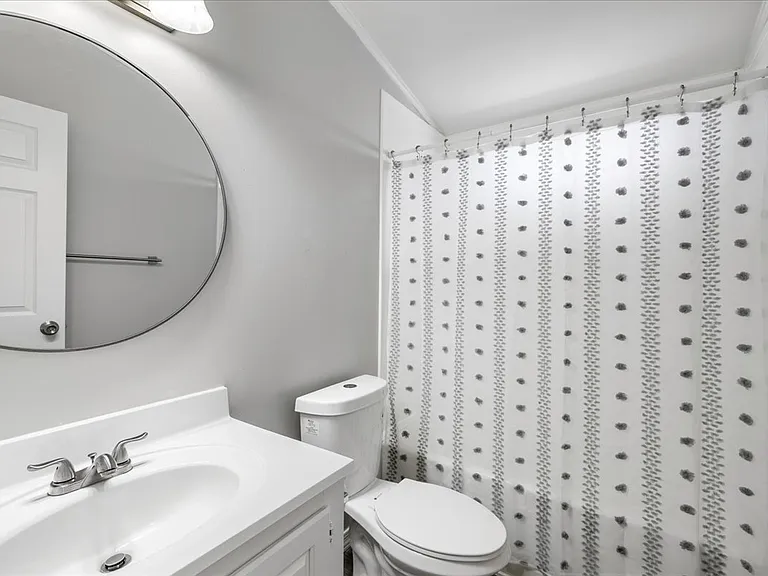 2885 N Panorama Dr — Photo 16