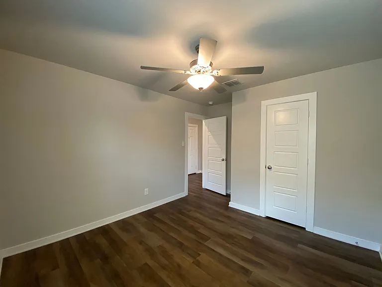 6015 Akin Stroll — Photo 20