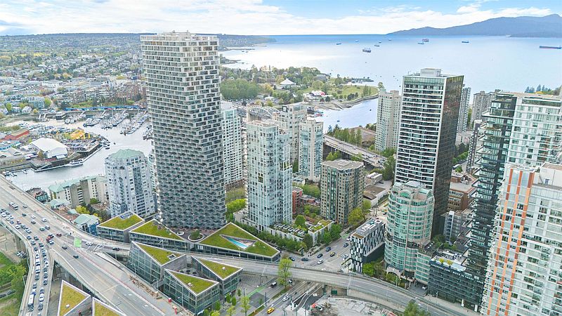 Vancouver Condominimum for rent - 2 Bedrooms — photo 21