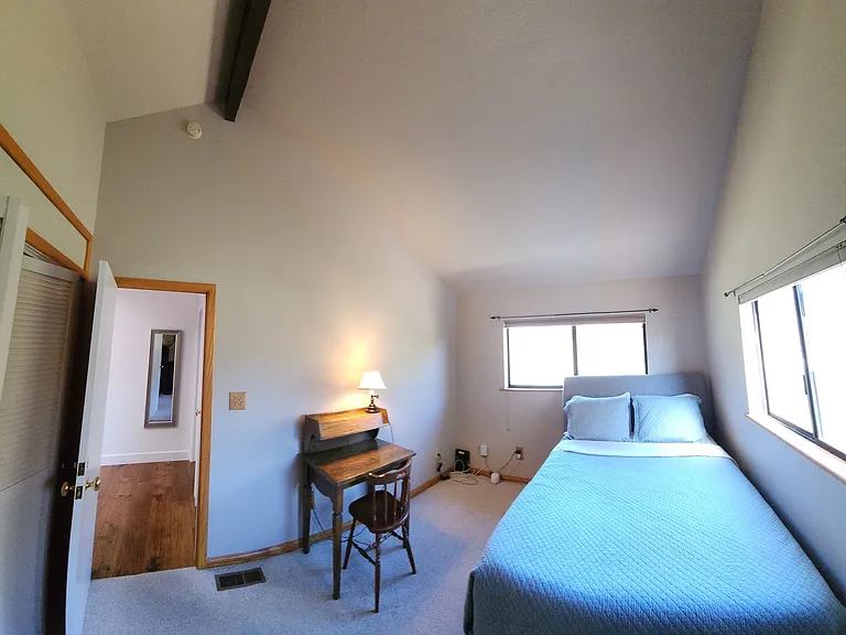 270 E Foothill Blvd — Photo 50