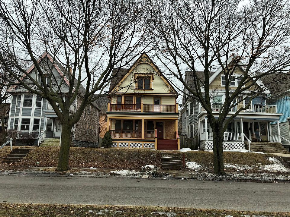1st image of 3307 W McKinley Blvd
