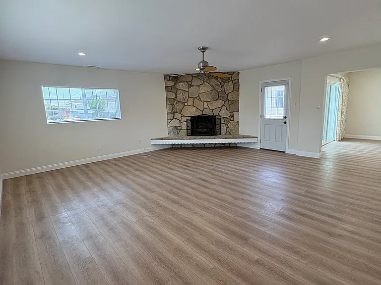 18315 S Harvard Blvd — Photo 7