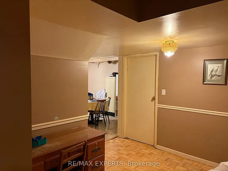 9 Queen Post Dr #BASEMENT — Photo 5