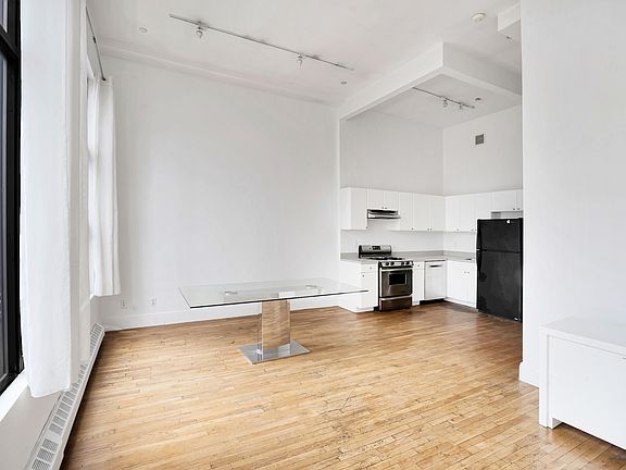 3rd image of 799 6th Ave #5