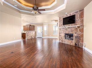 353 Jake Dr, Jarrell, TX 76537