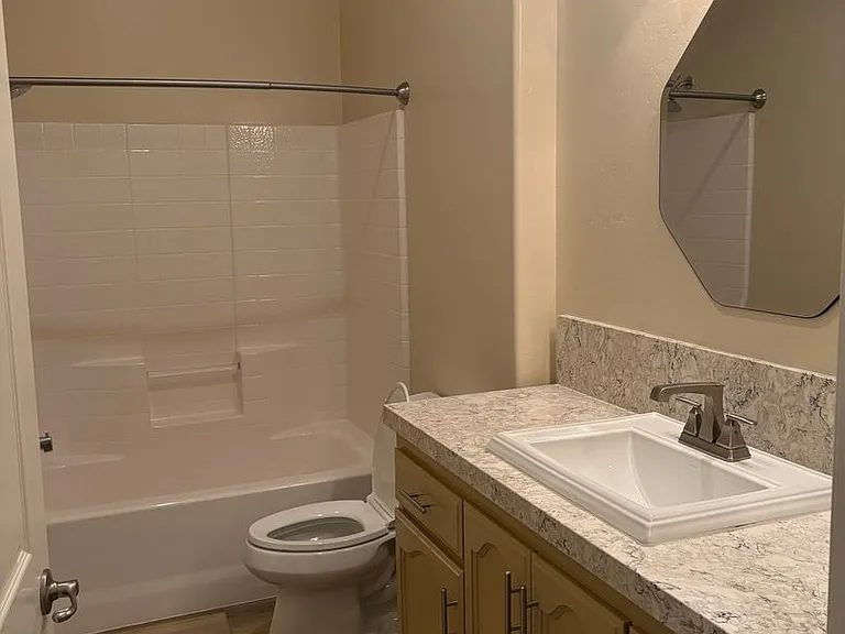 624 Jasmine Parke Dr — Photo 13