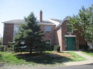 1331 Cunat Ct APT 1A, Lake In The Hills, IL 60156