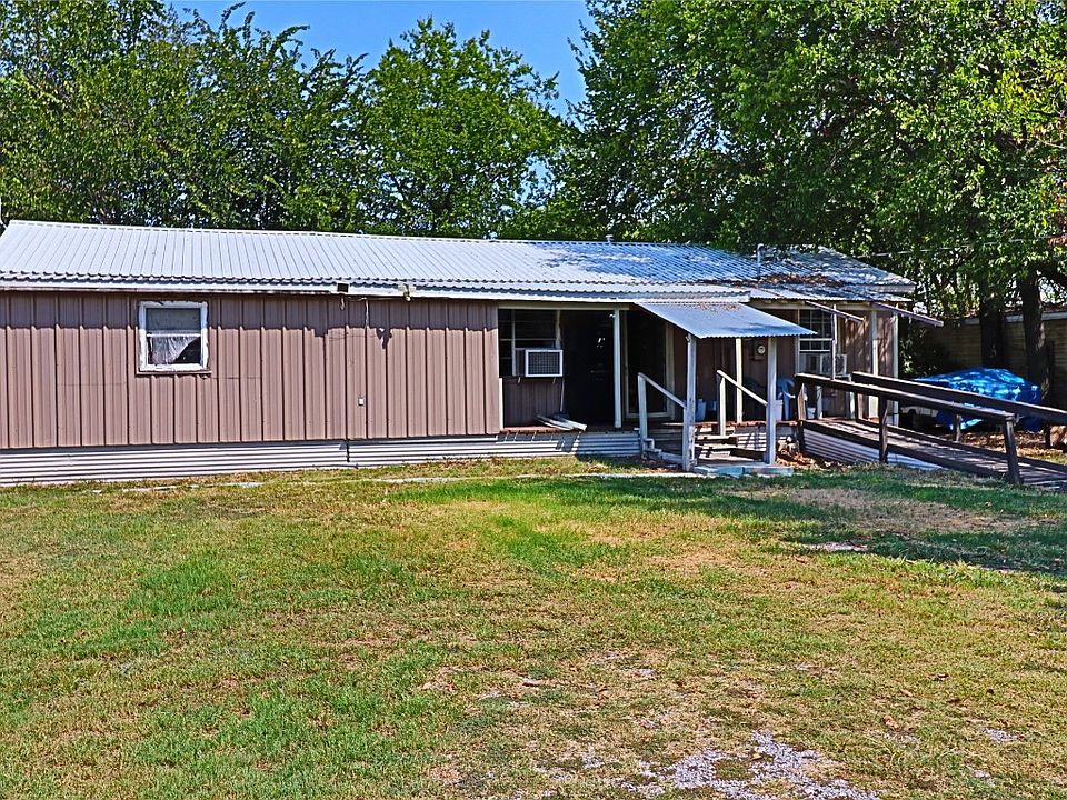 1st image of 130 County Road 2241