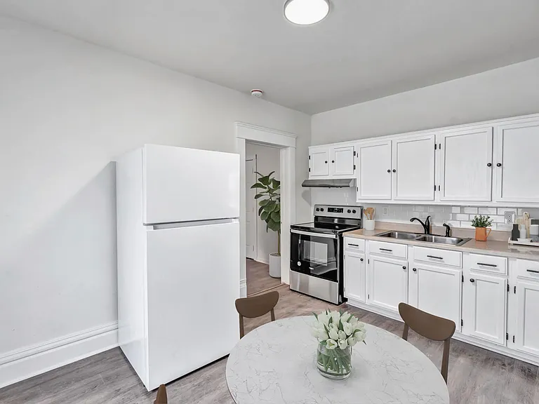 1425 Knollwood Ave #DOWN — Photo 5