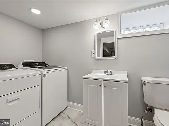 806 Rundale Ave — Photo 16