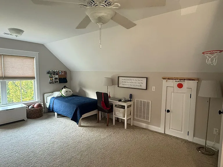 120 Clouter Creek Dr — Photo 47