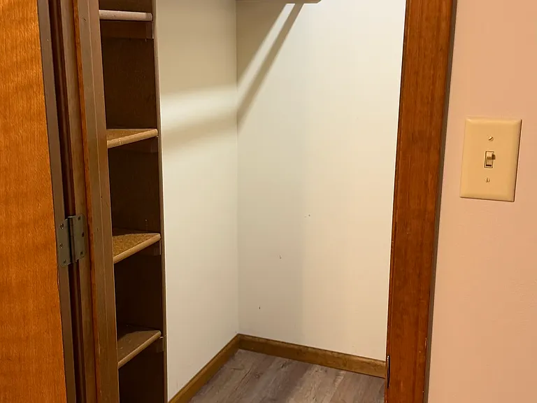 Bedroom #1 - walk-in closet