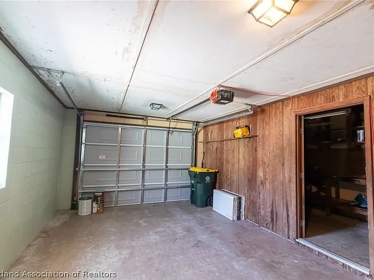 102 Squirrel Point — Photo 45