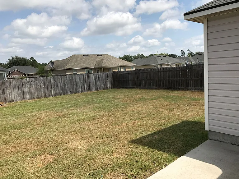 4916 Grant Dr — Photo 18