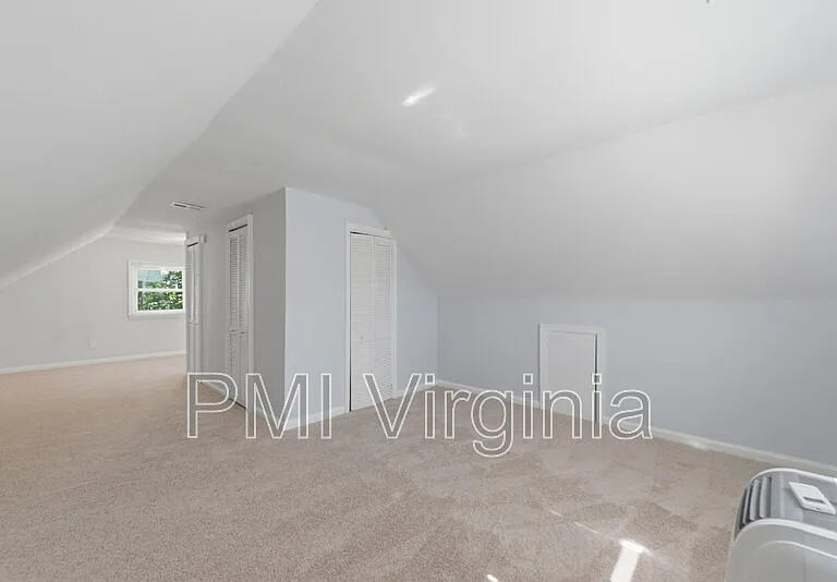 626 Chapel St — Photo 21