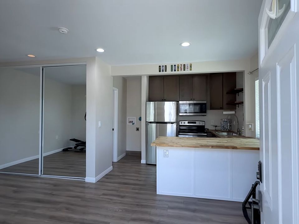1st image of 532 Orange Grove Ave #525