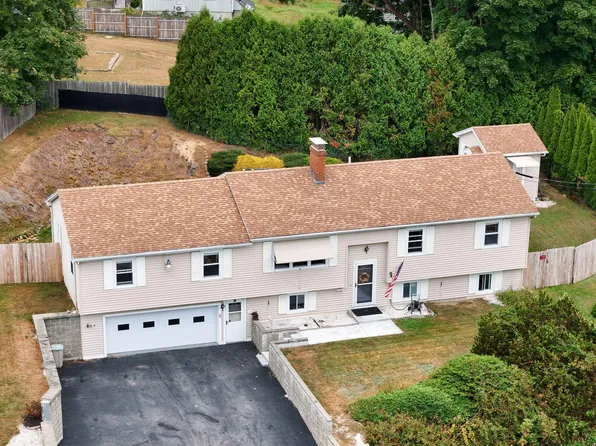 85 Glendale Avenue, Auburn, ME 04210