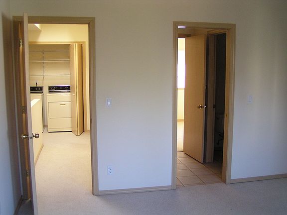 Master Bedroom to hallway
