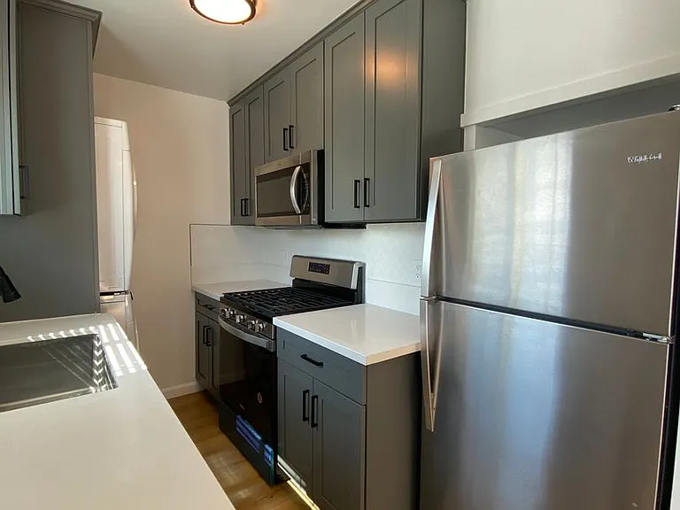 6556 Lamirada Ave — Photo 12