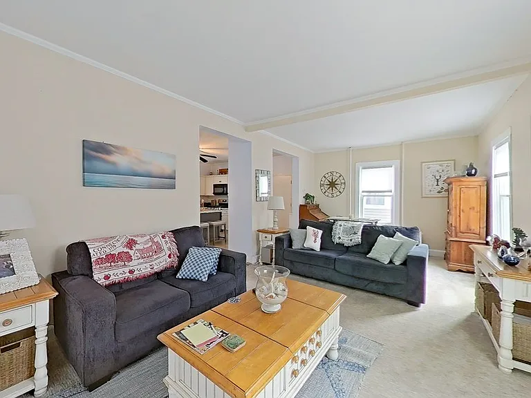 36 Dixon St — Photo 7