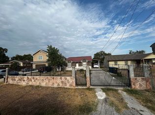 442 Stutts Dr, San Antonio, TX 78219
