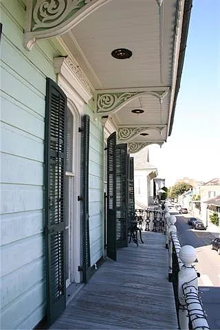 1000 Saint Philip St — Photo 3