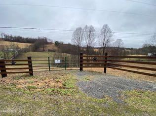 Boones Path Rd, Rose Hill, VA 24281