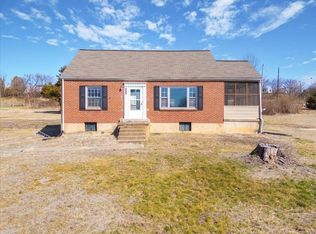 7937 Enon Dr, Roanoke, VA 24019