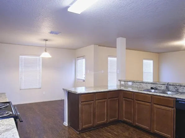 7518 Whispine, San Antonio, TX 78218
