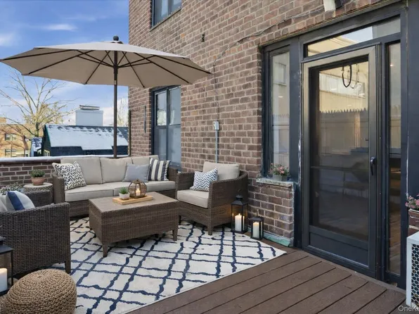 46 Grace Avenue #1L, Great Neck, NY 11021