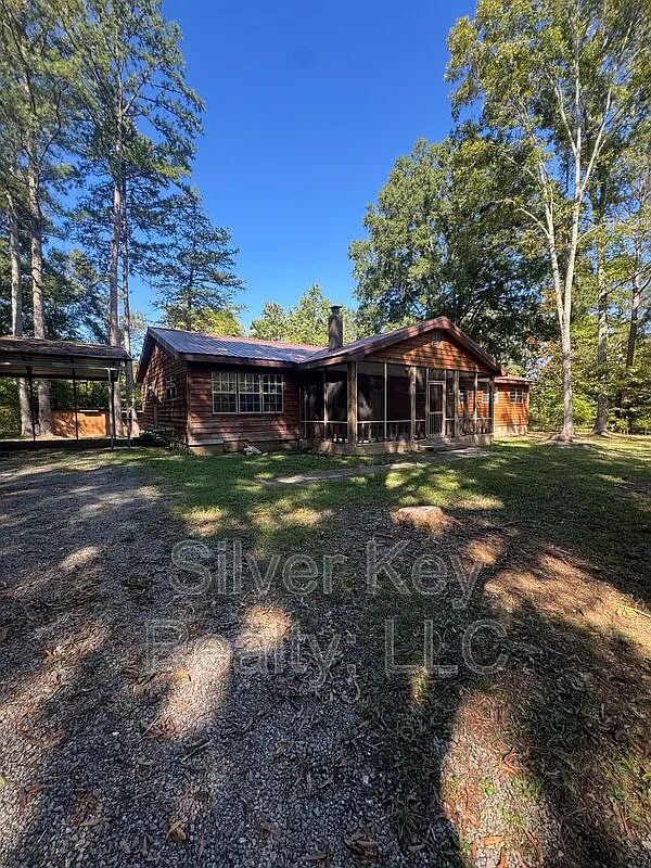 3 bed, 2.0 bath, $1,850 — Photo 2