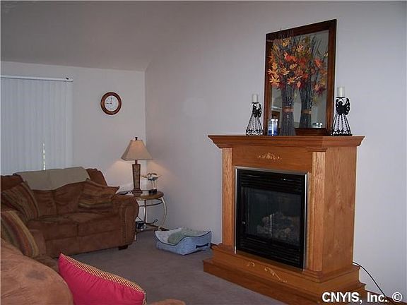 3rd image of 314 Palmer Dr