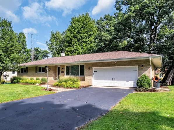 216 E Elm STREET, Silver Lake, WI 53170