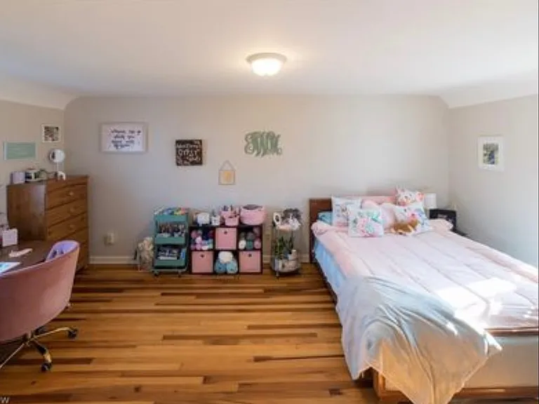 2402 Overlook Rd — Photo 10