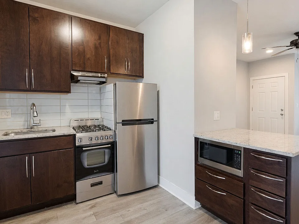 4006 N Bell Ave #1