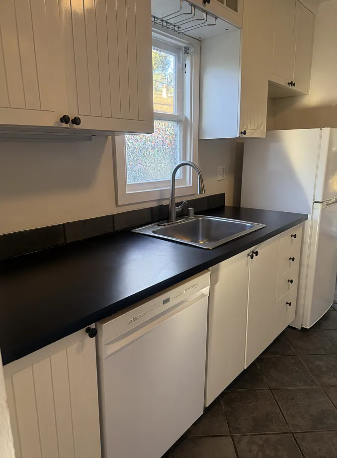 2 bed, 816 sqft, $2,250 — Photo 3