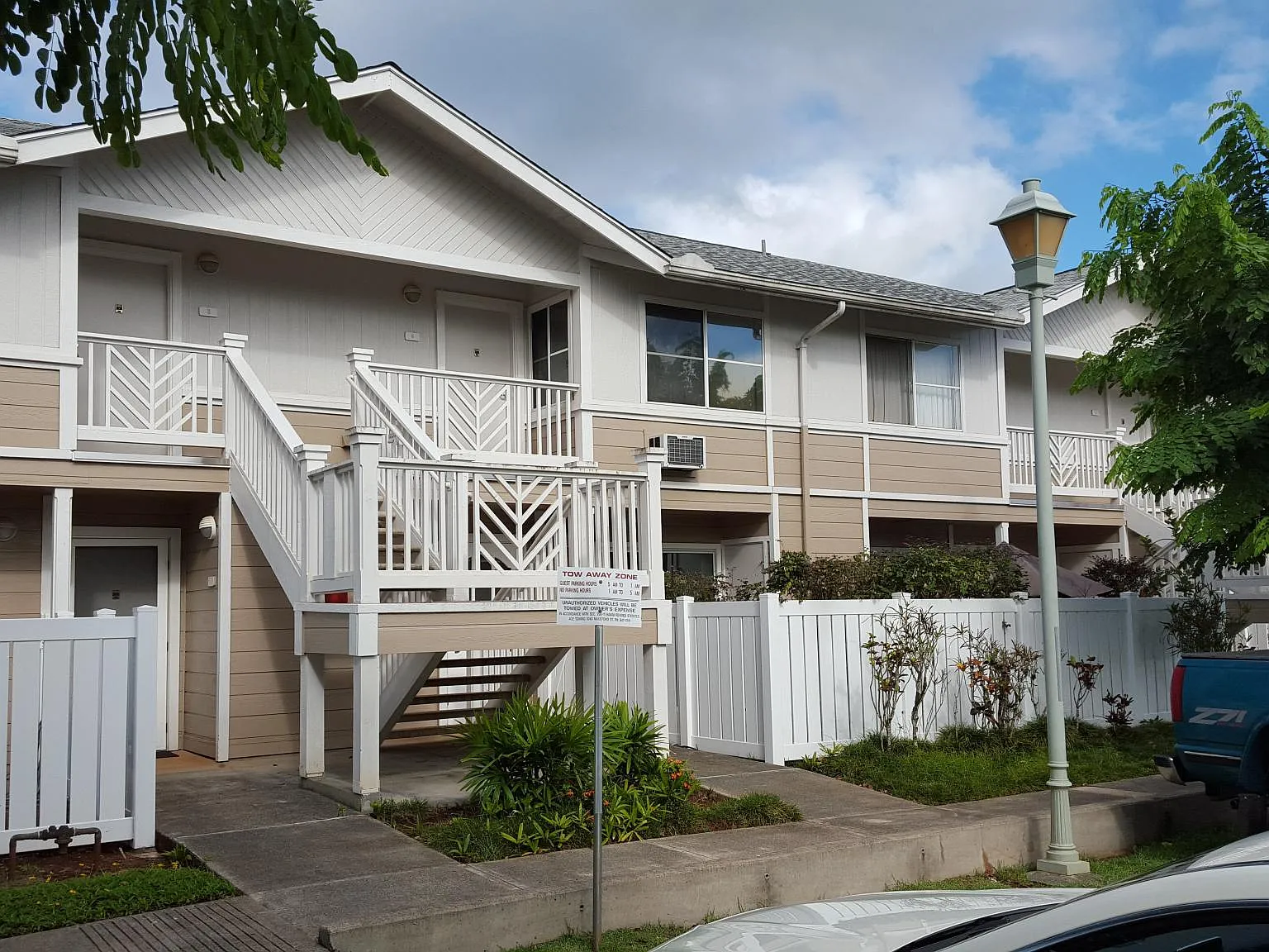 2 bed, 760 sqft, $2,700 — Photo 1