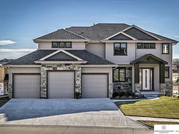 20761 Shirley Street