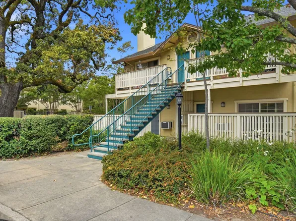 2420 Edgewater Drive #15, Santa Rosa, CA 95407