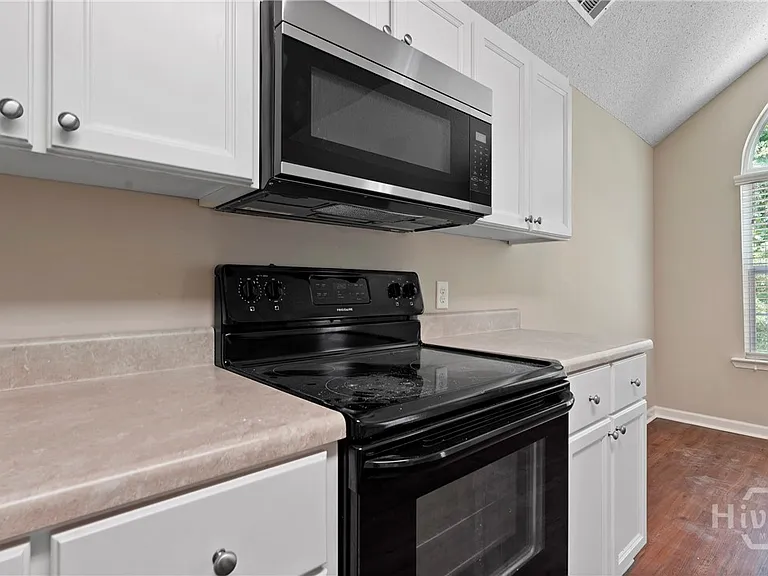 113 Katama Way — Photo 21