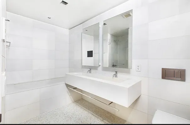 Rented by Compass | media 44