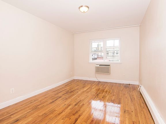 3rd image of 23-39 33rd St #2F