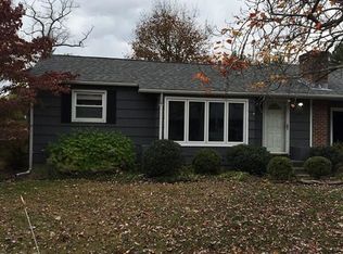 662 Amherst Rd APT 1, Granby, MA 01033