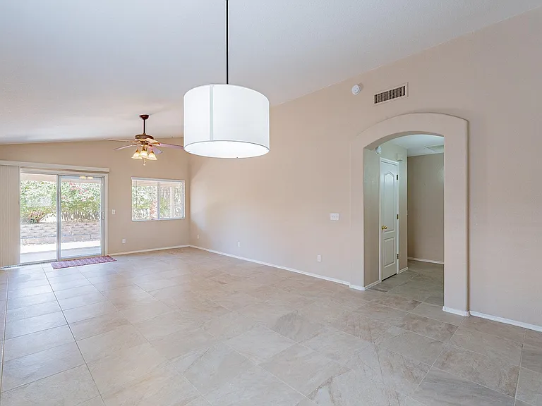 4504 W Sun Quest St — Photo 4